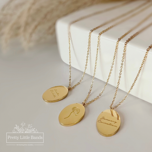 Birth Flower Necklace (Reversible) | 18k Gold l Sold Out: June/Aug/Oct/Dec