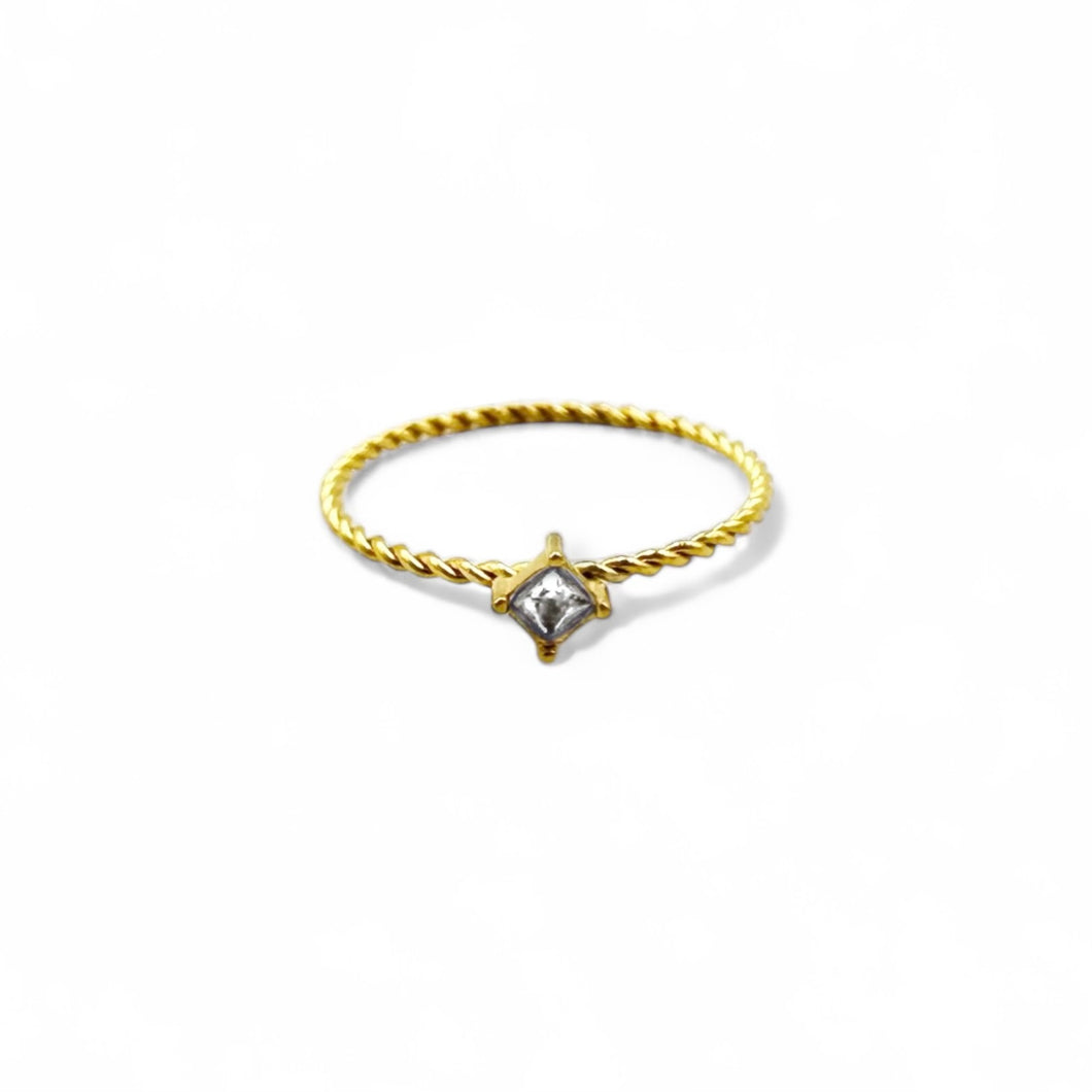 Twisted Solitaire Ring | 18k Gold Filled