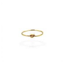 Load image into Gallery viewer, Dainty Love Knot Ring | 18k Gold | Size 6, 7, 8
