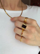 Load image into Gallery viewer, Black Onyx Rectangle Signet | 18k Gold | Size 6, 7, 8
