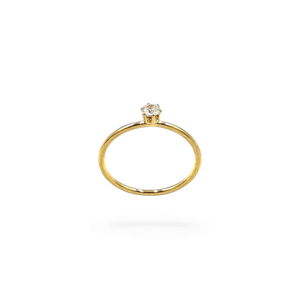 Simple Solitaire Rounded Band Ring | 18K Gold | Size 5-9