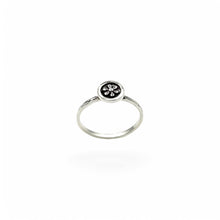 Load image into Gallery viewer, Little Flower Signet Ring | 925 Sterling Silver | Size 6-10
