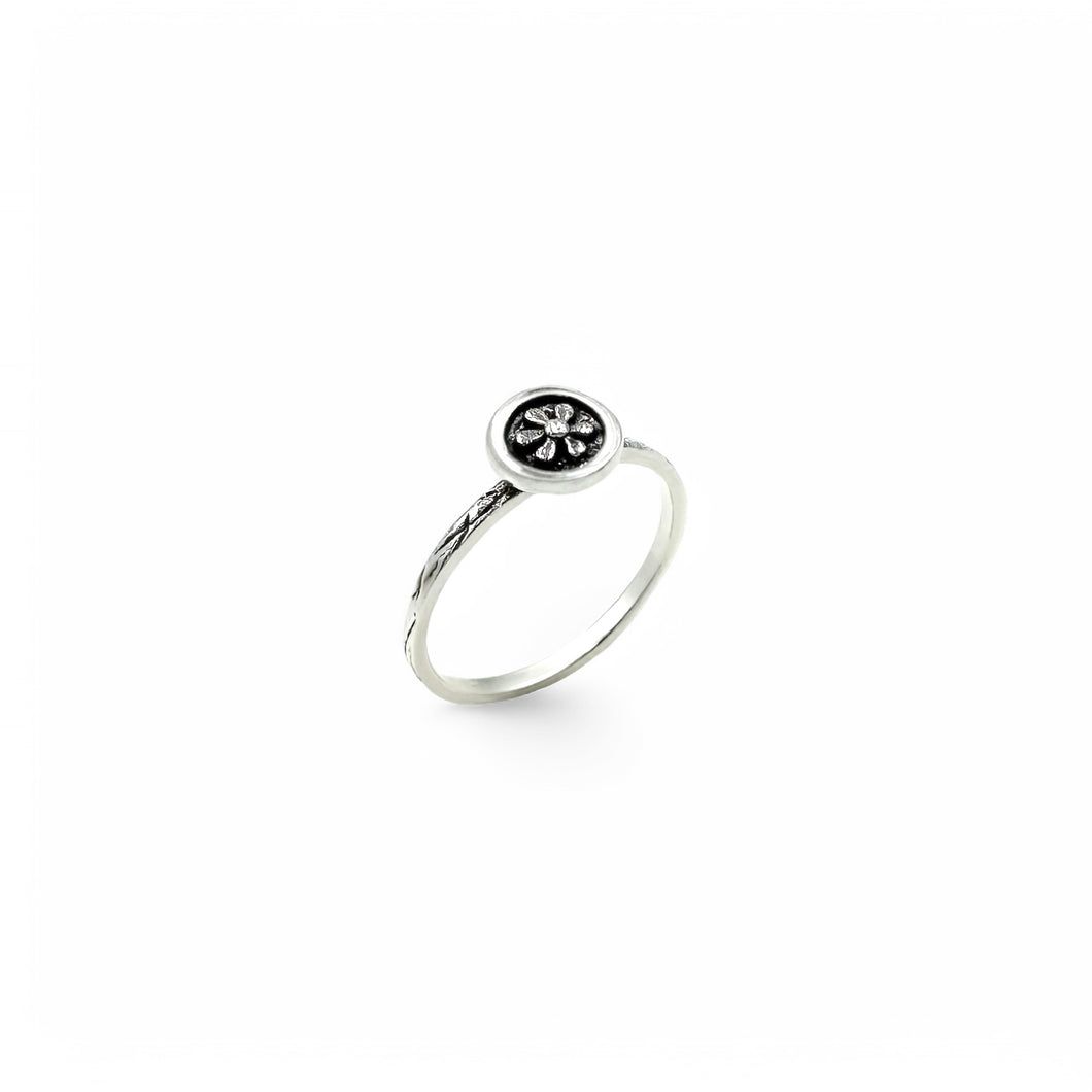 Little Flower Signet Ring | 925 Sterling Silver | Size 6-10