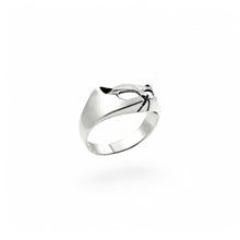 Load image into Gallery viewer, Cat Face Ring | 925 Sterling Silver | Size 5-10
