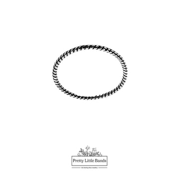 Dainty Twist Ring | 925 Sterling Silver