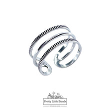 Load image into Gallery viewer, 925 Sterling Silver Triple Ring #4, 9mm | Pretty Little Bands
