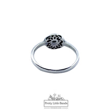 Load image into Gallery viewer, 925 Sterling Silver Mandala Ring, 8mm | Pretty Little Bands
